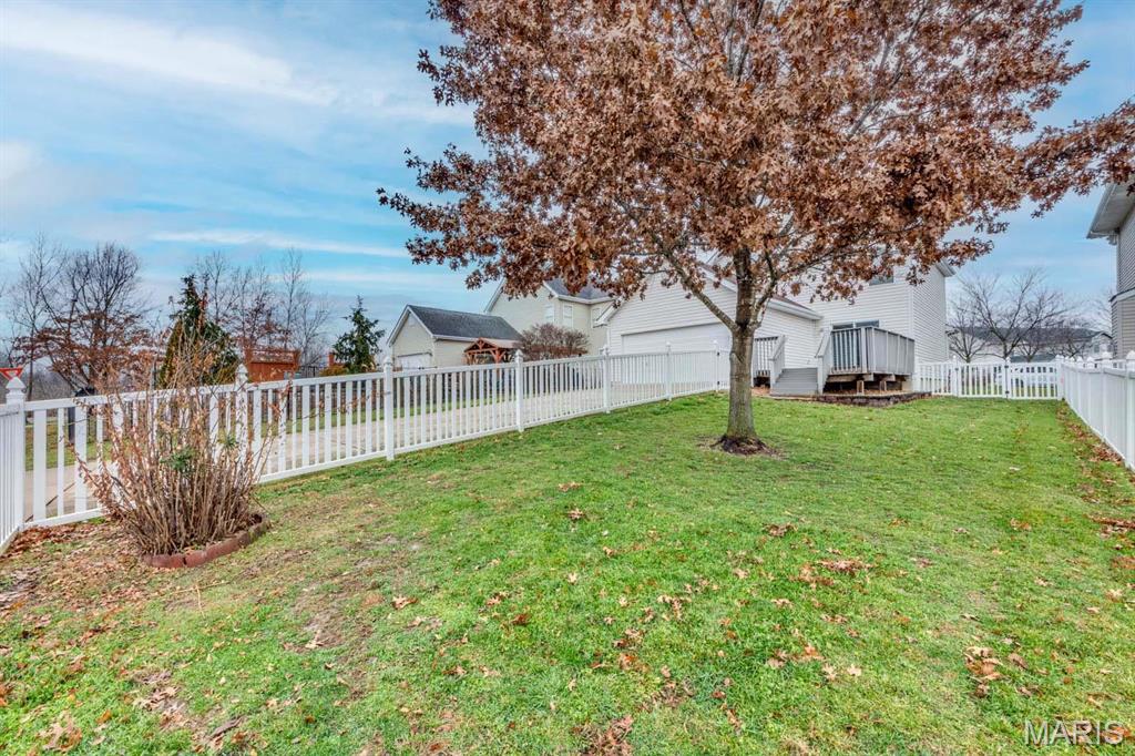 Stoney Mountain Village - Residential Lease