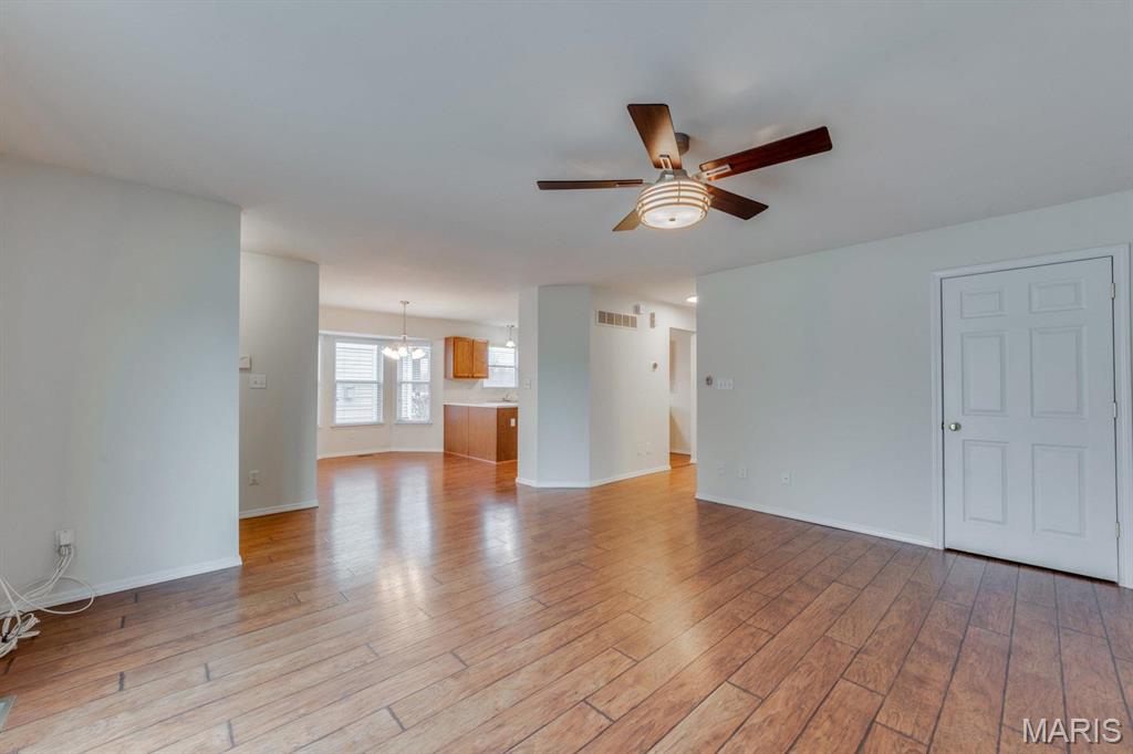 Stoney Mountain Village - Residential Lease