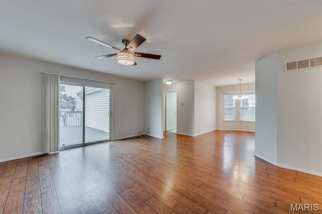 Stoney Mountain Village - Residential Lease