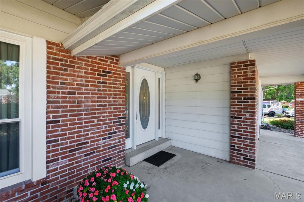 418 Tamarack Drive