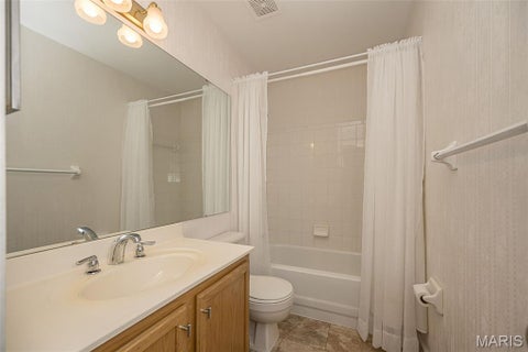Tiny photo for 308 Kehrs Mill Bend Court, Ballwin, MO 63011 (MLS # 26040827)