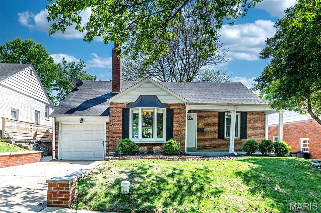 Photo of 8670 Eulalie Avenue, St Louis, MO 63144 (MLS # 26024682)
