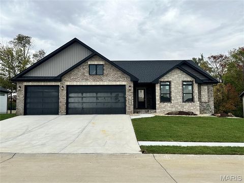 1830 Robin Mills Court Maryville IL 62062