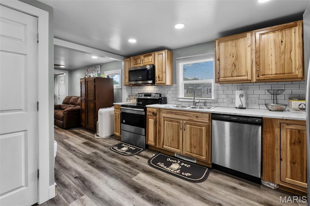 Db Corbins Add - Residential