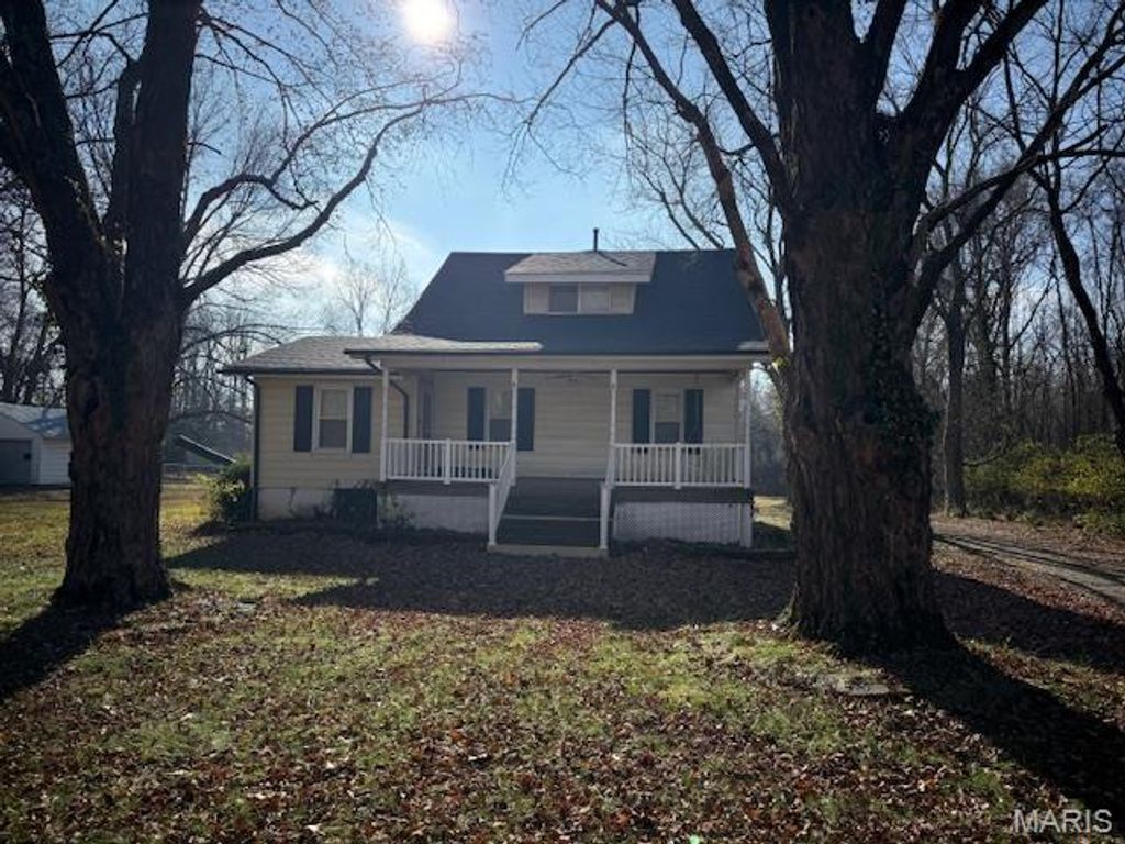 Photo of 3013 Hopper Road, Cape Girardeau, MO 63701 (MLS # 25079845)
