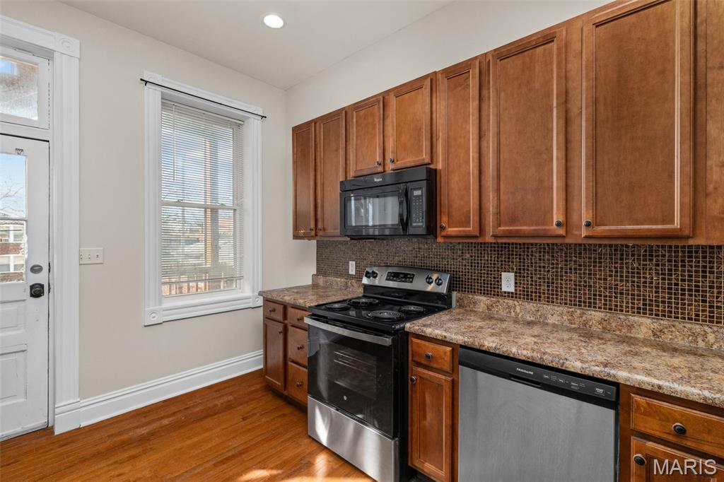 St Louis Commons Add - Residential Income