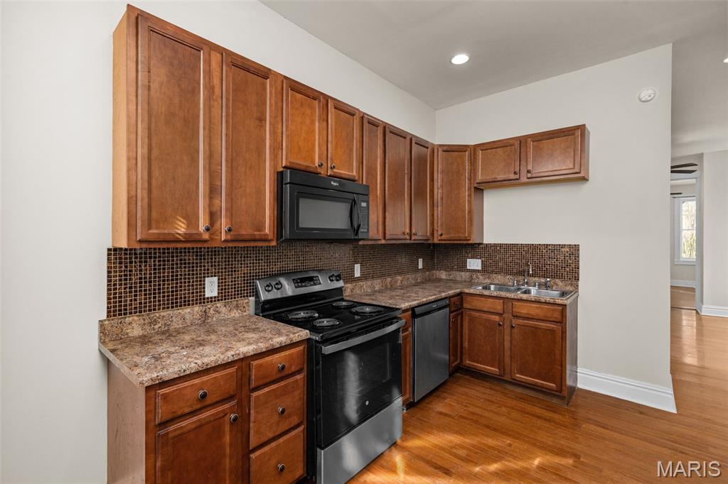 St Louis Commons Add - Residential Income