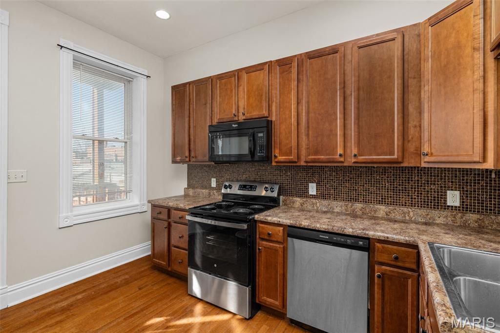 St Louis Commons Add - Residential Income