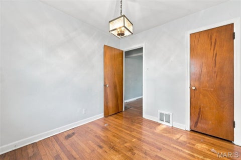 Tiny photo for 928 Poinsetta Lane, Kirkwood, MO 63122 (MLS # 26057060)