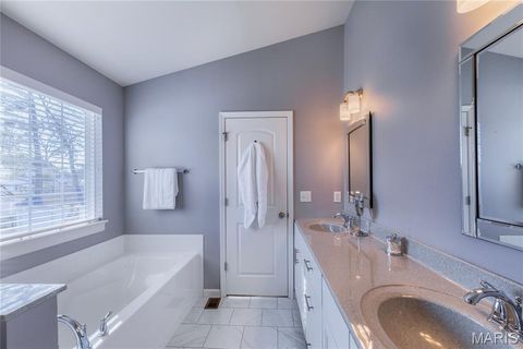 Tiny photo for 424 Julian Place, Kirkwood, MO 63122 (MLS # 26009206)