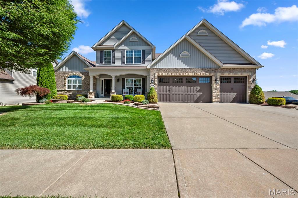 555 Heather Ridge Manor Court