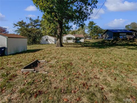 Tiny photo for 120 Birchwood Drive, Ballwin, MO 63011 (MLS # 25081190)