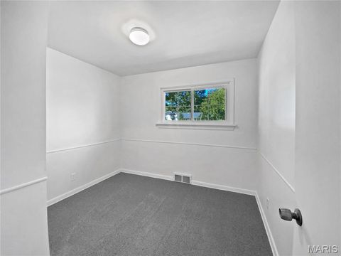 Tiny photo for 120 Birchwood Drive, Ballwin, MO 63011 (MLS # 25081190)