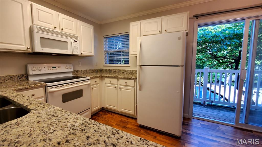 Turnberry Gardens #7 Addendum To #6 - Residential
