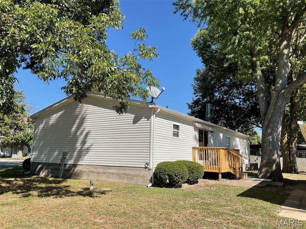 1014 W MAIN ST