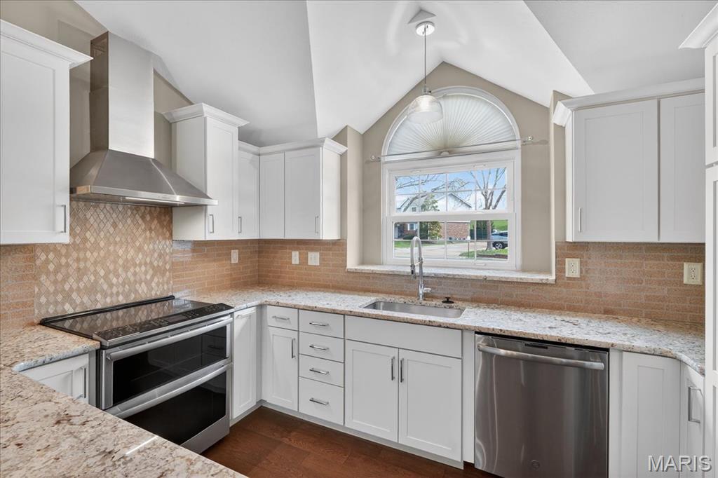 Woodlake Village Condo 6 - Residential