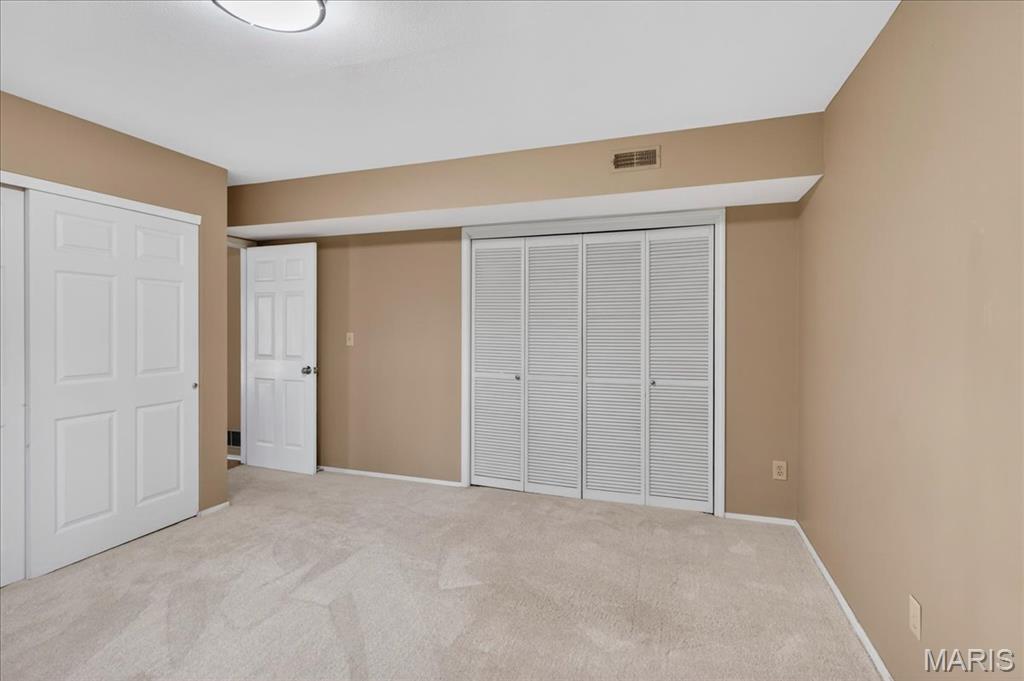 Woodlake Village Condo 6 - Residential