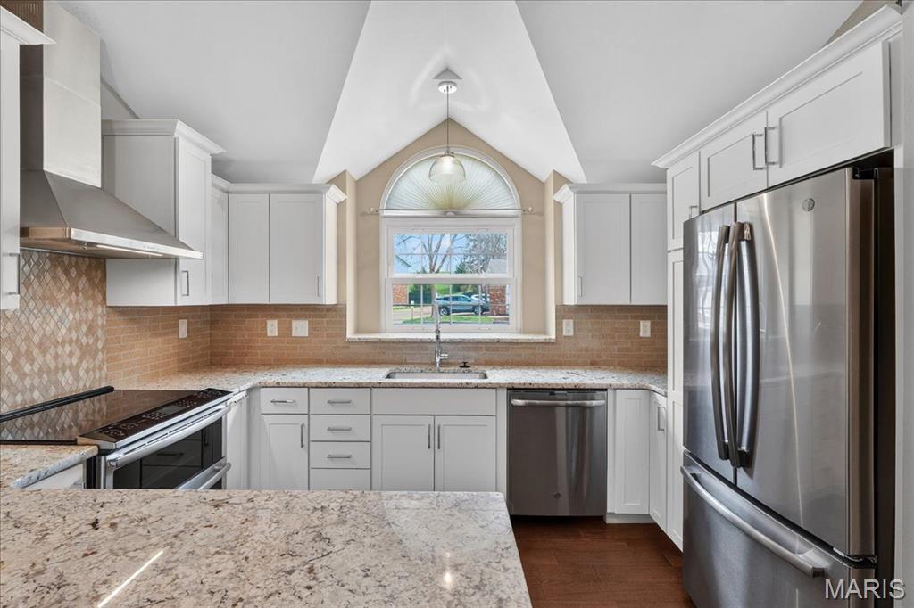 Woodlake Village Condo 6 - Residential