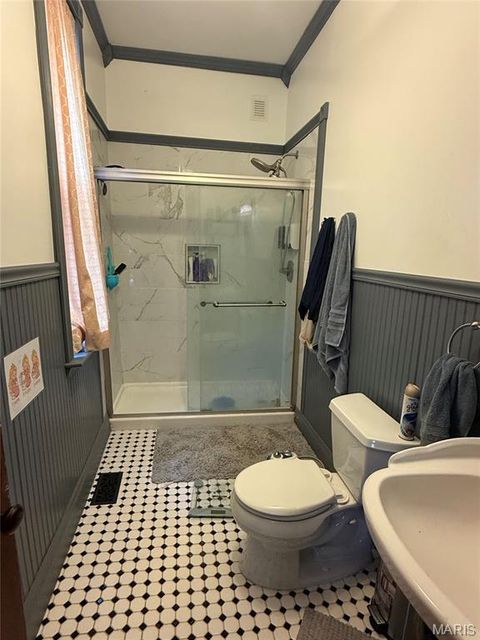 Tiny photo for 918 Center Street, Hannibal, MO 63401 (MLS # 26018429)