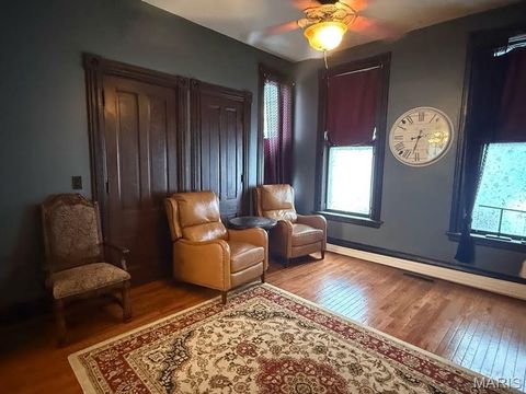 Tiny photo for 918 Center Street, Hannibal, MO 63401 (MLS # 26018429)