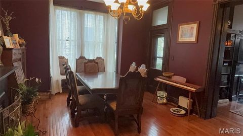 Tiny photo for 918 Center Street, Hannibal, MO 63401 (MLS # 26018429)