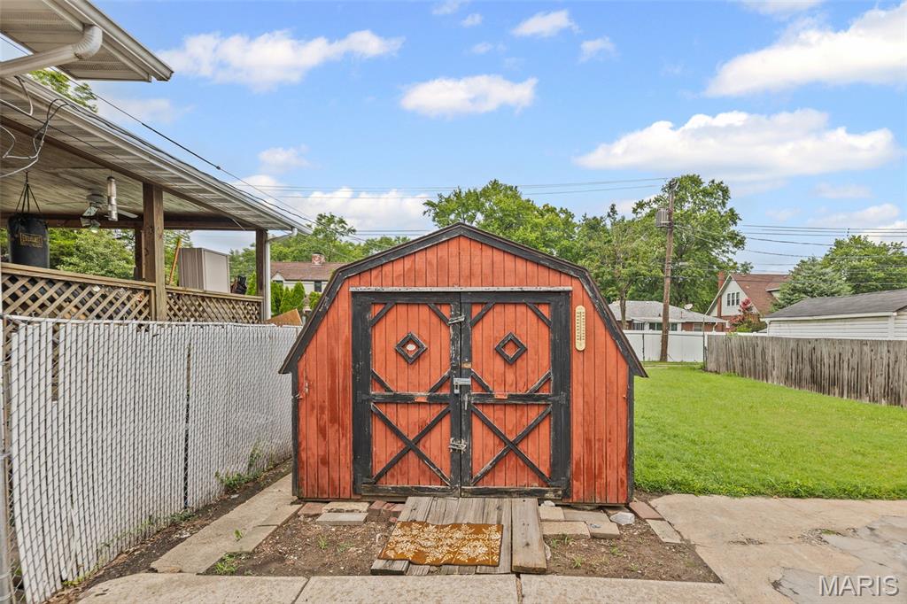 Granite City, Illinois 62040, United States, 1 Bedroom Bedrooms, ,1 BathroomBathrooms,Residential,Pending,181620