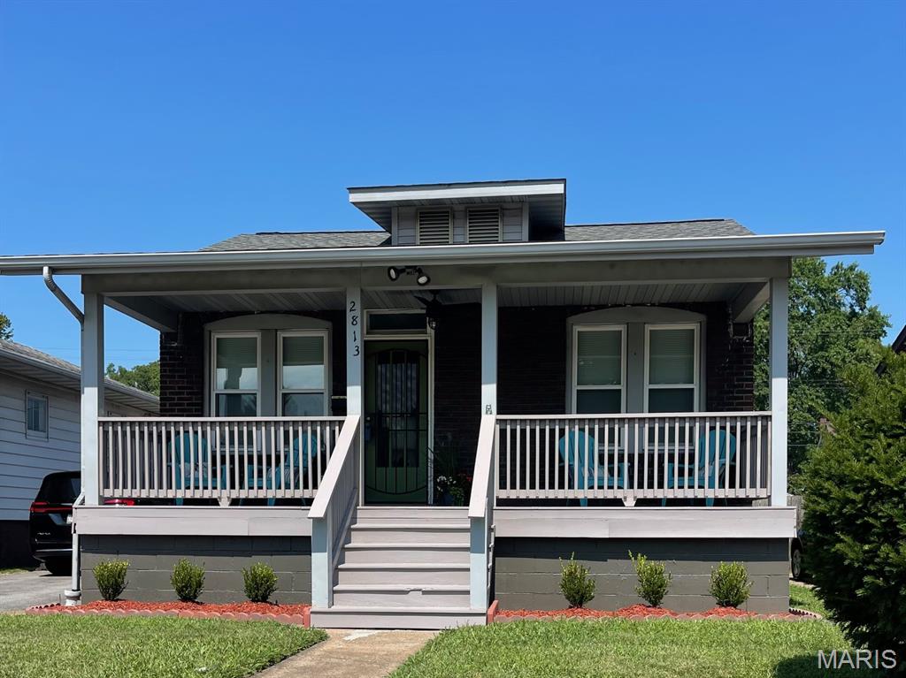 Granite City, Illinois 62040, United States, 1 Bedroom Bedrooms, ,1 BathroomBathrooms,Residential,Pending,181620