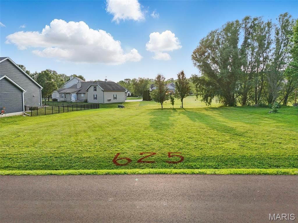 Photo of 10868 Magnolia Dr, Foristell, MO 63348 (MLS # 26019995)