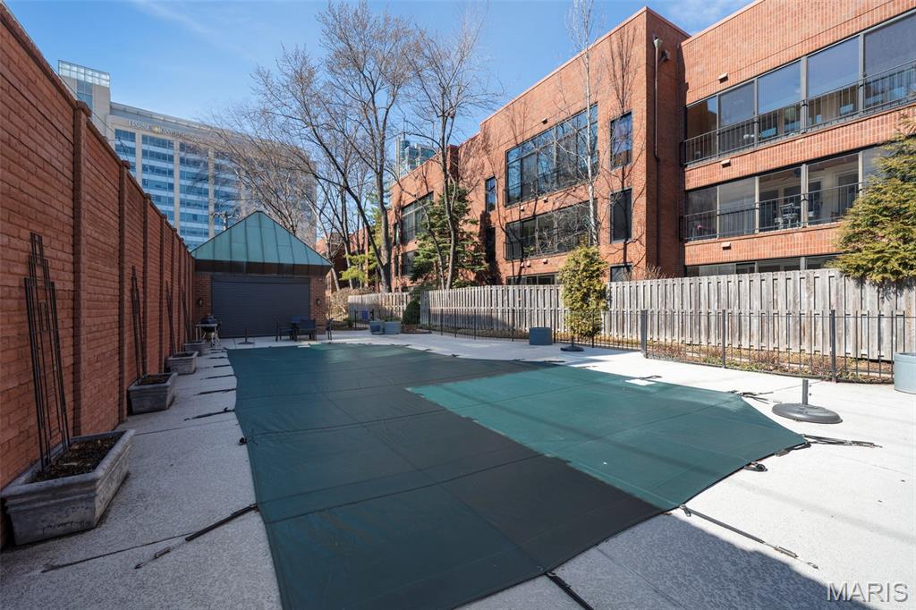 Wexford Condo Ph 03 - Residential