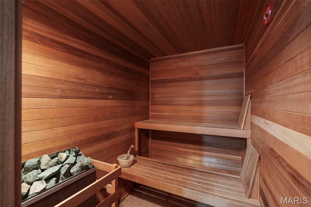 Wexford Condo Ph 03 - Residential