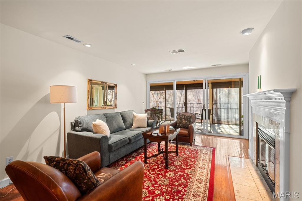 Wexford Condo Ph 03 - Residential