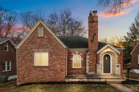 Photo of 1418 Anna Avenue, St Louis, MO 63130 (MLS # 26012374)