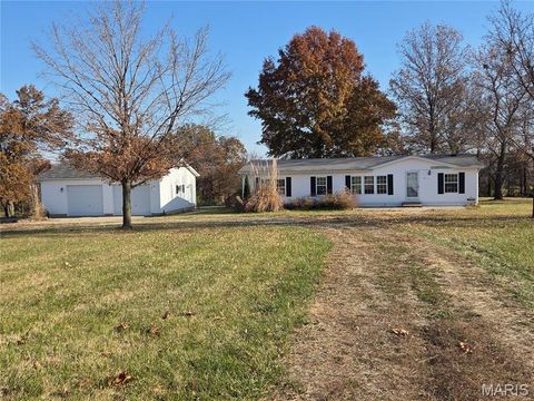698 Ridge Road Troy MO 63379