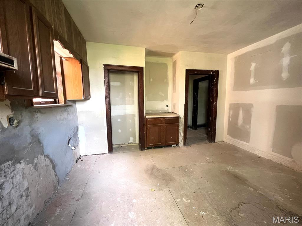 Jones Add - Residential Income