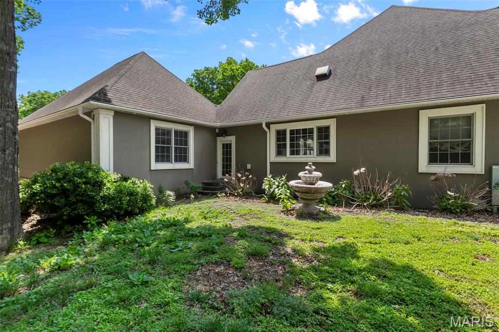 Windwood Lake Estate - Residential