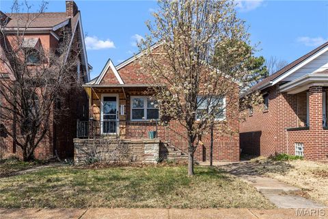 Photo of 5521 Murdoch Avenue, St Louis, MO 63109 (MLS # 26017605)