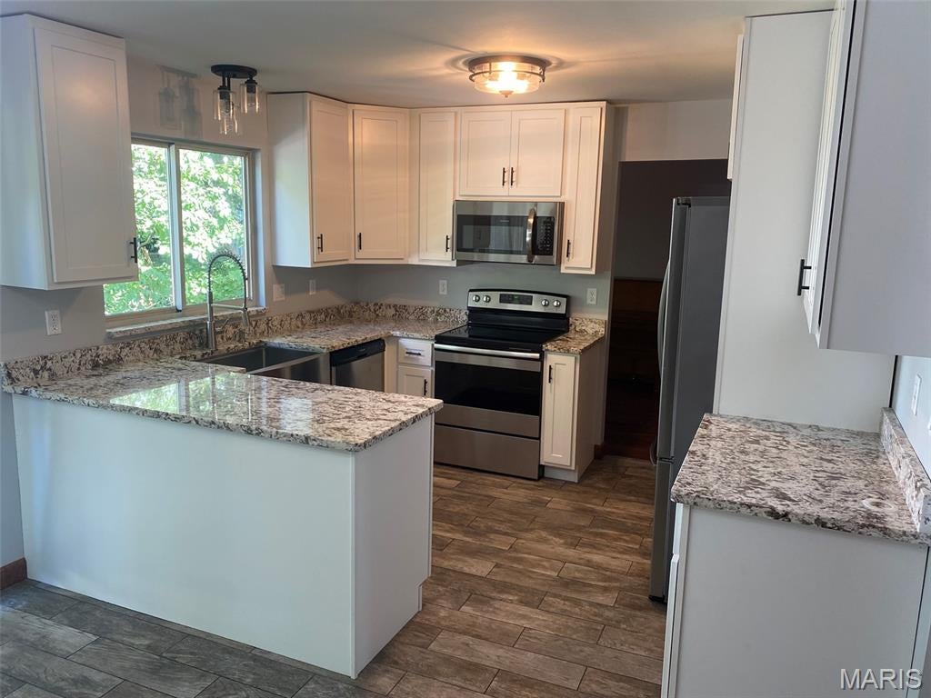 4606 Hickory Ridge View Court