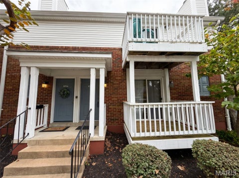 Photo of 1696 E Swan Circle, St Louis, MO 63144 (MLS # 26069164)