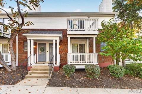 Photo of 1696 E Swan Circle, St Louis, MO 63144 (MLS # 26069164)