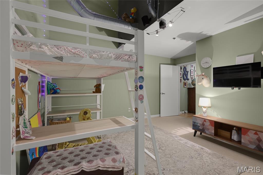 Annex Lofts Condo - Residential