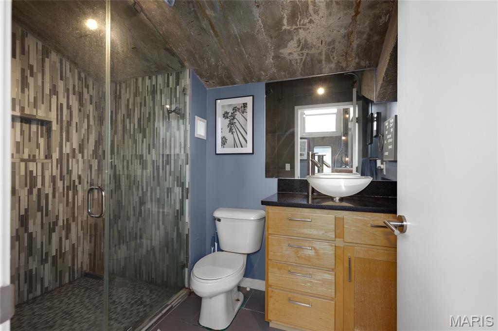 Annex Lofts Condo - Residential