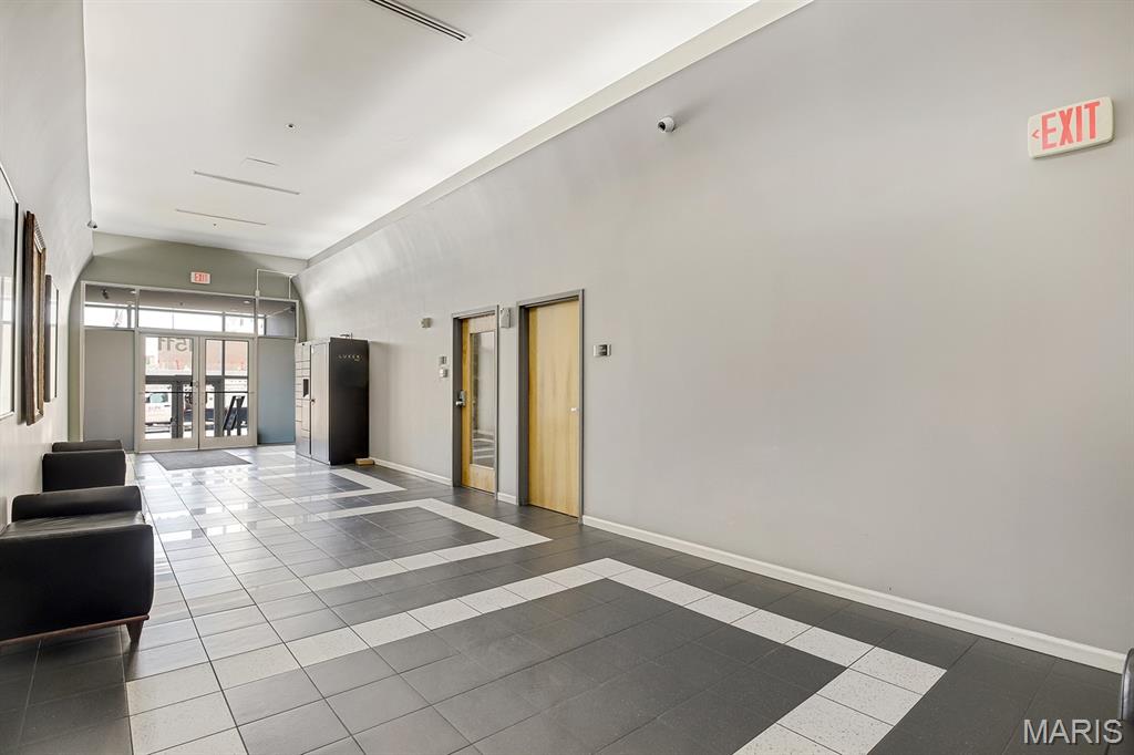 Annex Lofts Condo - Residential