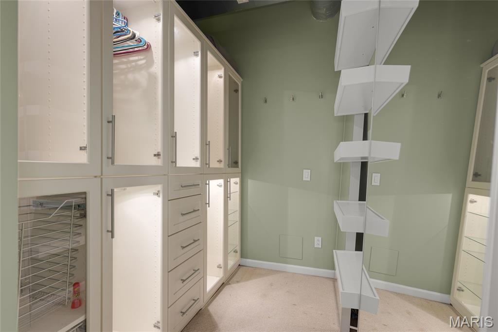 Annex Lofts Condo - Residential