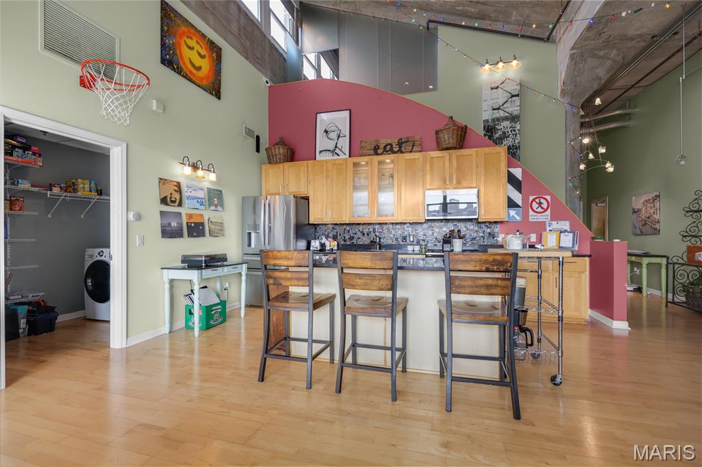 Annex Lofts Condo - Residential