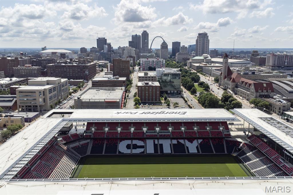 Annex Lofts Condo - Residential