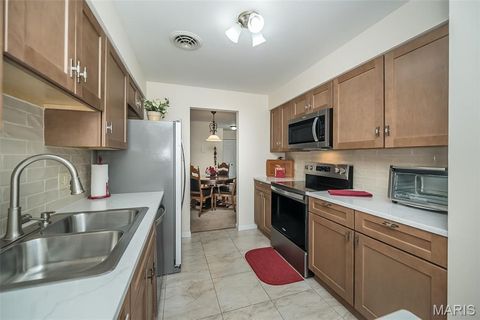 Tiny photo for 1611 Walpole Drive #C, Chesterfield, MO 63017 (MLS # 25065485)