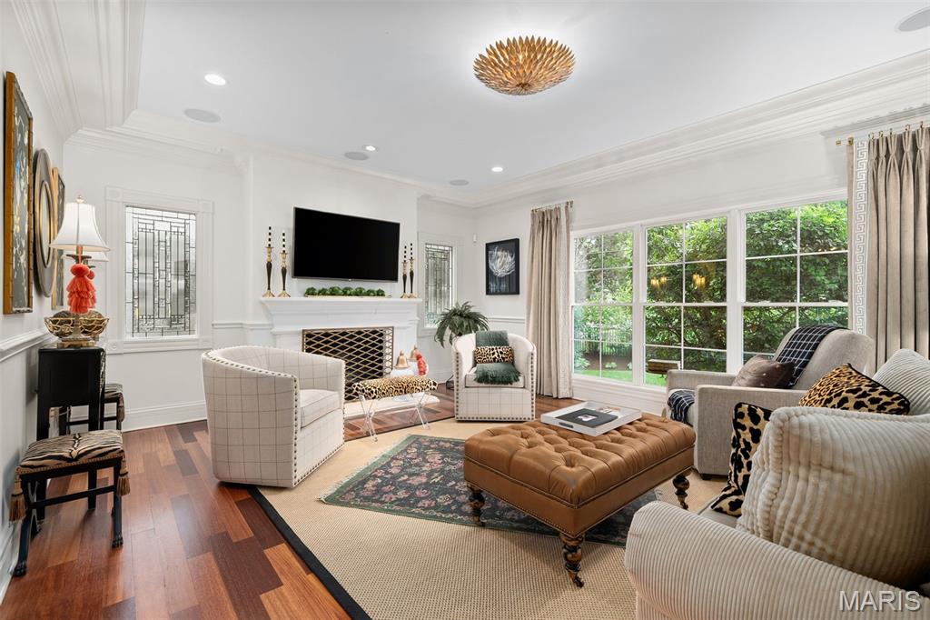 Woodlawn Country Club Grounds - Residential