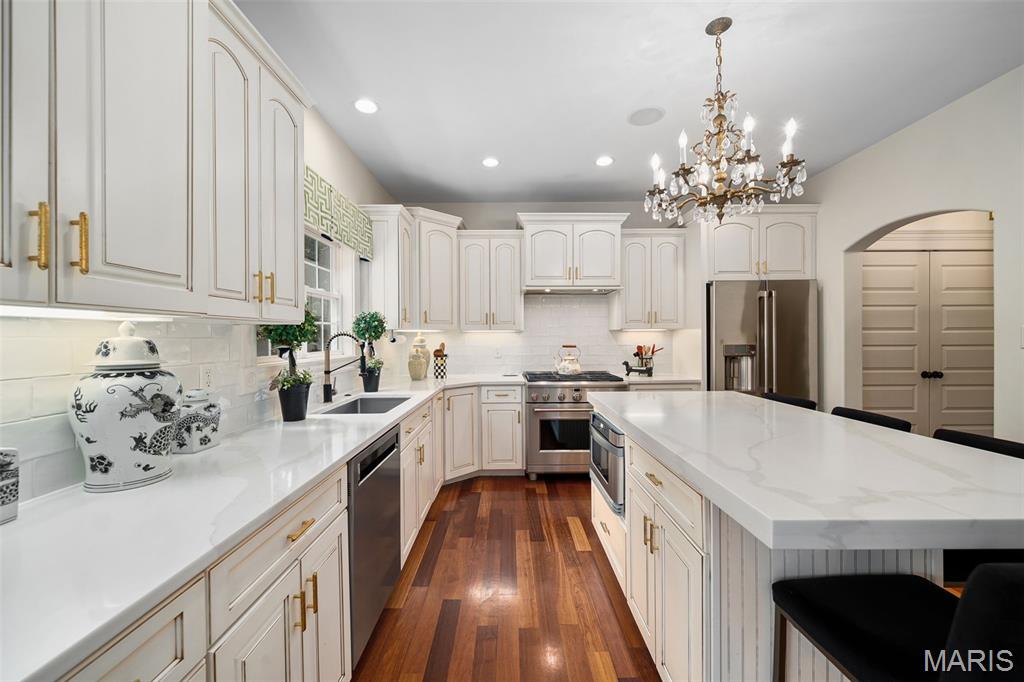 Woodlawn Country Club Grounds - Residential