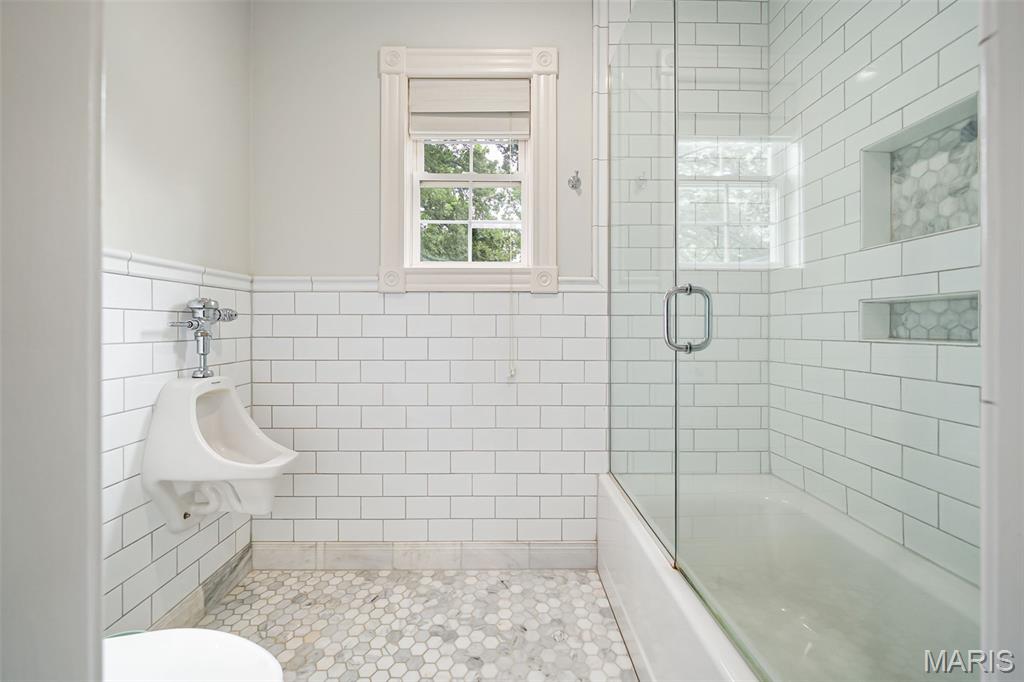 Woodlawn Country Club Grounds - Residential