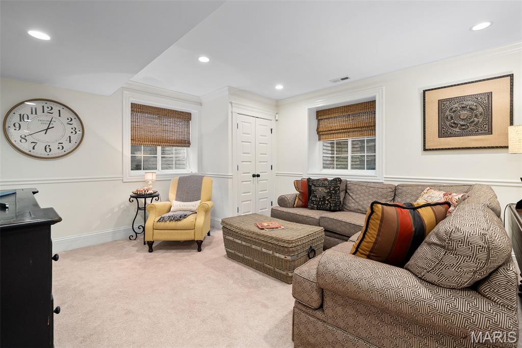 Woodlawn Country Club Grounds - Residential